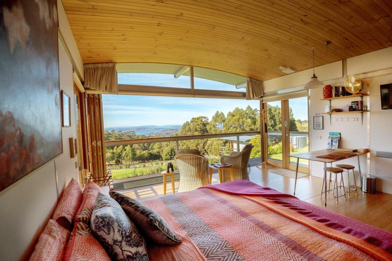Hobart Hideaway Pods Bed & Breakfast คิงส์ตัน ภายนอก รูปภาพ